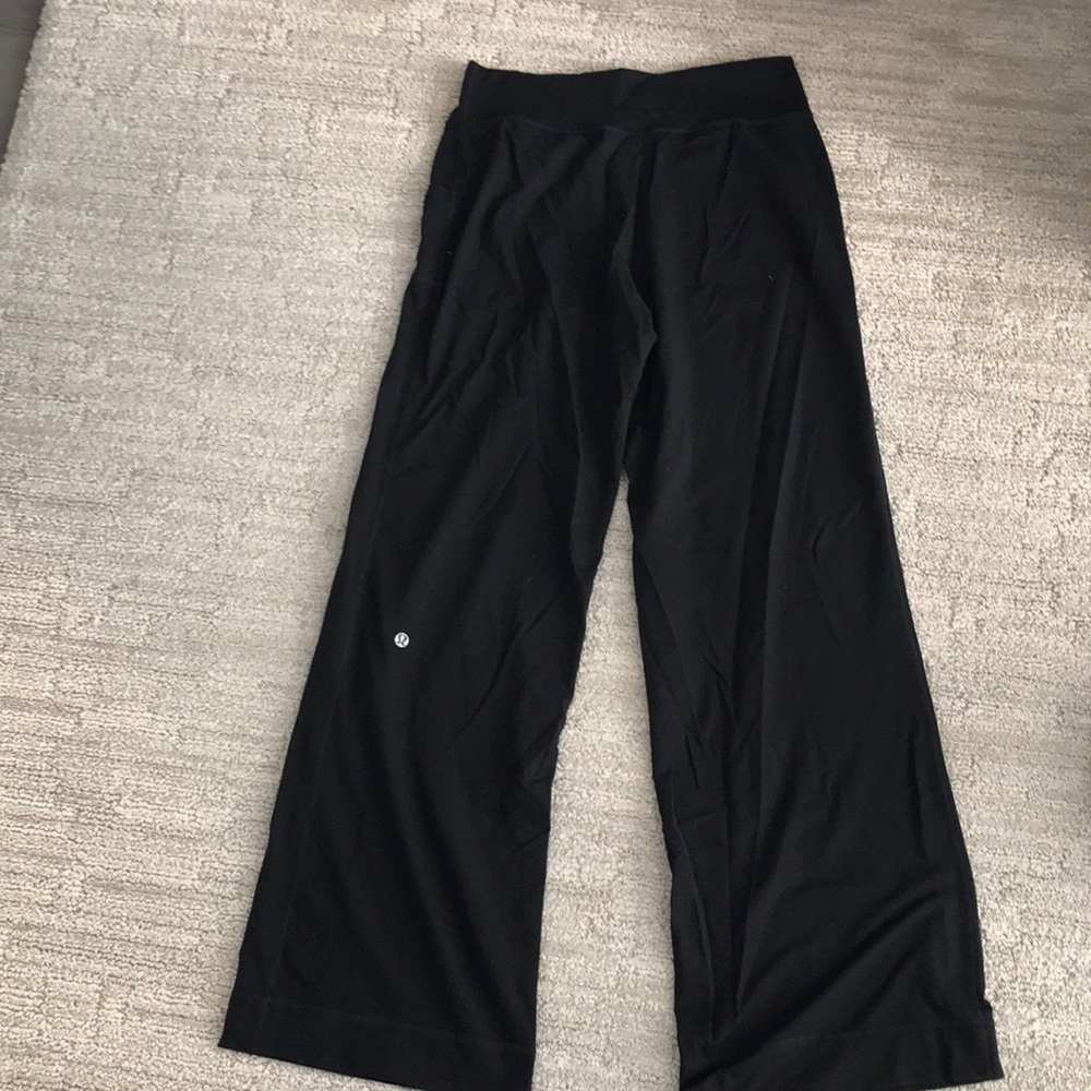 Lululemon Black wide leg yoga pant, 4 reg